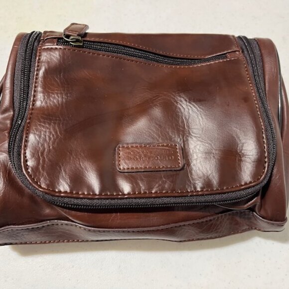 Men's Travel Kit Toiletry Hanging Zippered Bag Perry Ellis Portfolio Brown - Picture 2 of 16
